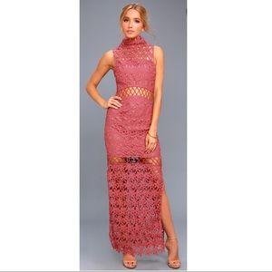 NWT!! Keepsake Stay Close Rusty Rose Lace Maxi Dress